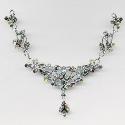Riyo Gems Silver Faceted Necklace- N-33