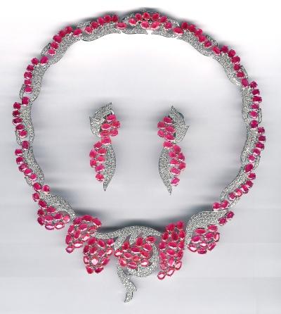 Riyo Gems White Gold Necklaces