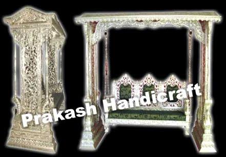 Item Code :- 1906 Decorative Porch Swings