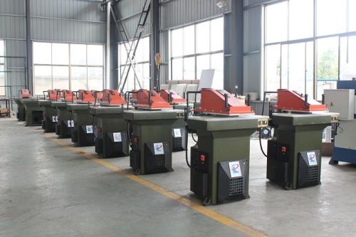 Hydraulic Swing Arm Die Cutting Machine