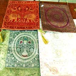 Cushion covers, Material : Cotton