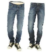 Narrow Fit Jeans