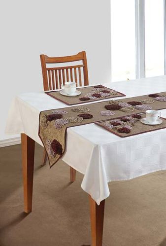 Plain Designer Table Runners, Size : Multisizes