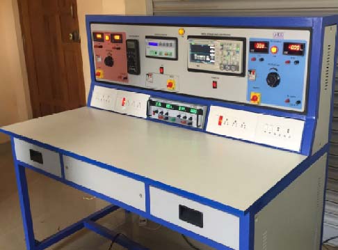 Rectangular Mild Steel Powder Coated Electronic Work Bench, For Laboratory Use, Length : 4feet