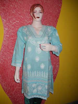 Lakhnavi Kurti
