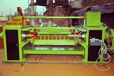 Semi Pneumatic Peeling Machine