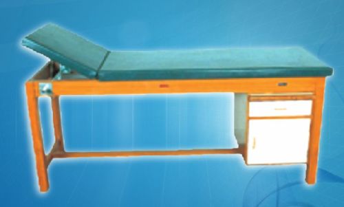 Examination Couch, Application : Health Centers, Hospital