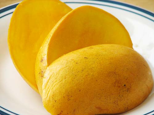 Fresh Alphonso Mango