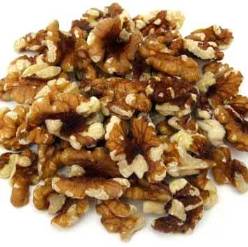 Walnut kernels, Benefits : Lower Blood Pressure, Supports Weight Control