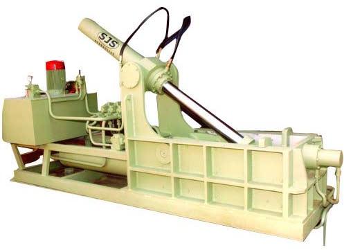 Upward Ejection Iron Scrap Bundling Machine