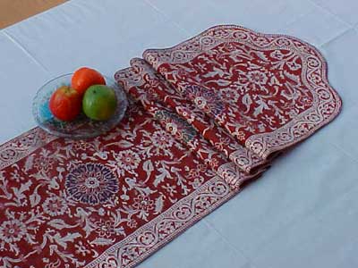 Table Runner