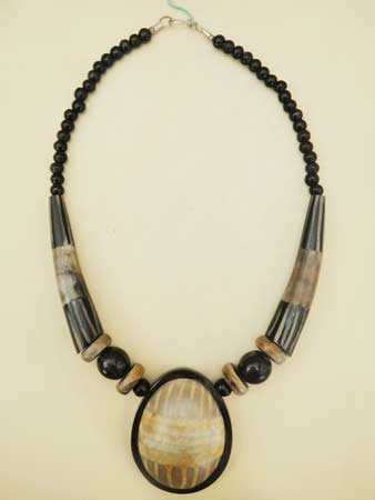 Horn Necklace