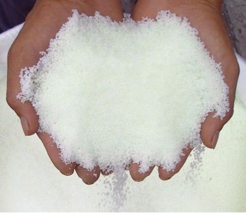Urea Form : Powder
