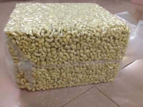 Raw cashew nut, Grade : AA