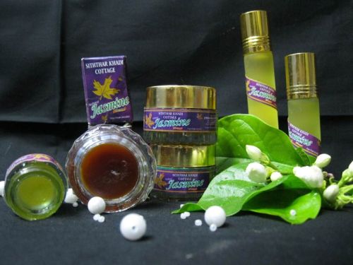 Naveen Javdhu Javadhu Cream