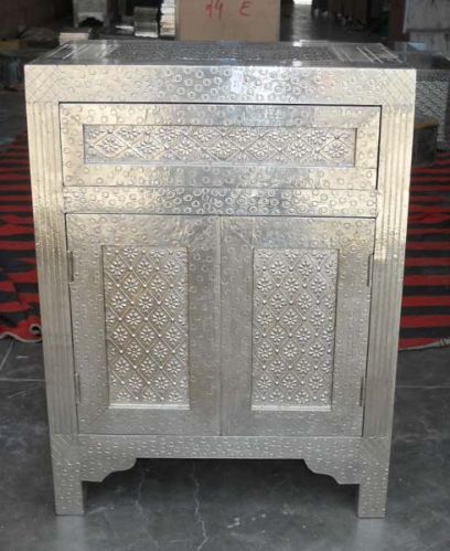 White Metal Embossed Bedside Cabinet (NB-WMBI5), For Dust Resistance, Style : Antique