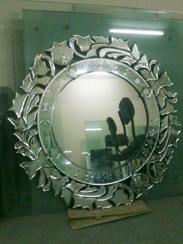 Polished Designer Mirrors, For Hotels, Home Etc., Feature : Attractive Look, Easy To Fit, Fine Finish