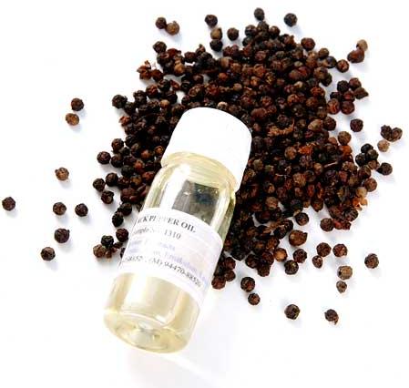 Black Pepper Oil, For Cooking, Packaging Size : 100ml, 200ml, 250ml, 50ml