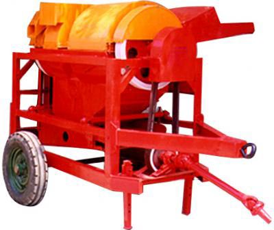 Tractor Model Thresher