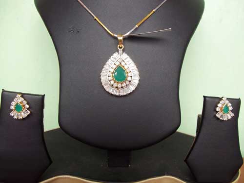 American Diamond Pendant Set