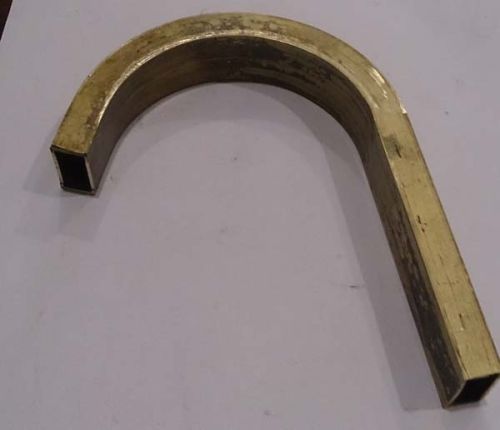 Center Hole Spouts, Color : Metallic