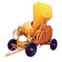 Concrete Mixer With Hydraulic Hopper