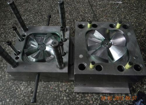Plastic Injection Mould For Impeller