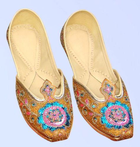 Wedding Juttis -cat No. : PR-613