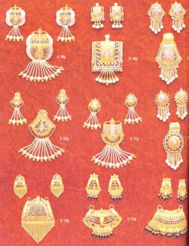 Polished Imitation Pendant Set -08, Packaging Type : Plastic Box