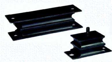 Polished Sandwich Mounts, Thickness : 0-5mm for Automobiles