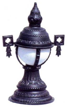 DLP-007 Designed Garden Lamp