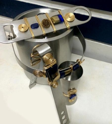 Polished Bar Set, For Home Decor, Hotel, Feature : Crack Resistance, Light Weight