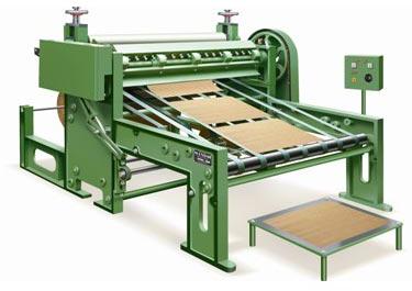 Automatic Corrugated Sheet Cutting Machine, Packaging Type : Green