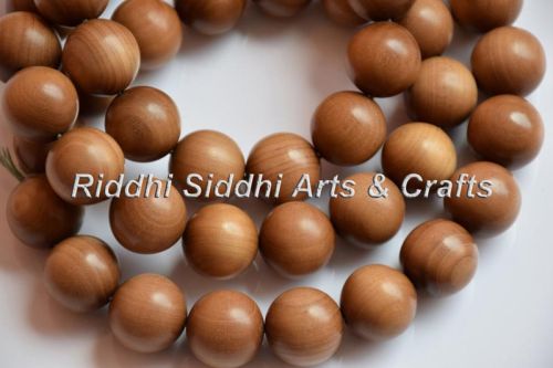 Crafted Sandalwood Mala Beads, For Religious, Packaging Type : PP Bag