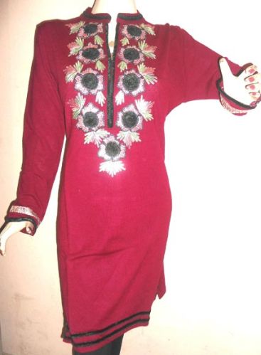 Ladies Woolen Kurti