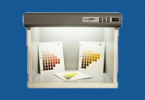 Macbeth Judge II Light Box