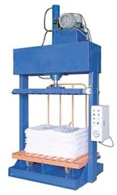 Hydraulic Bailing Machine
