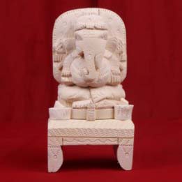 White Madar Ganesh Statue