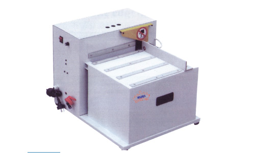 Edge rounding machine