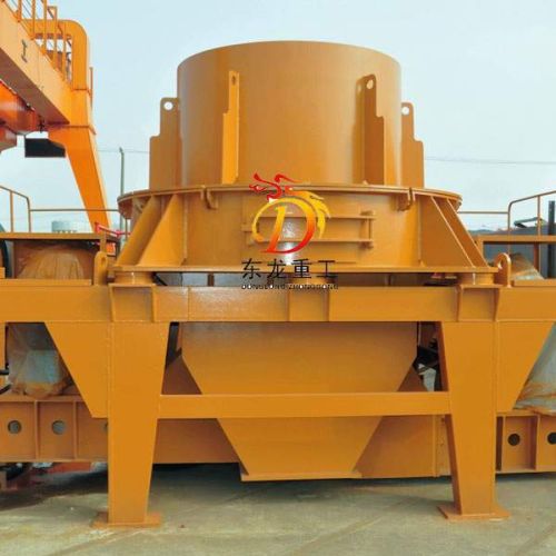 Sand making machine