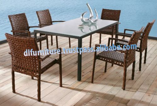 Dining Set, Dimensions : 30x30x30 INCHES