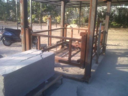 CLC Block Cutting Machine