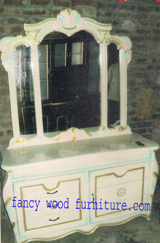 Wooden Dressing Table