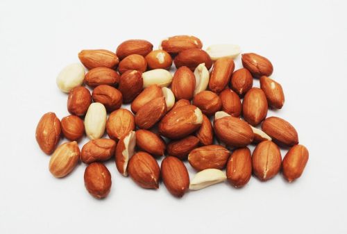 Kenyan Peanuts, Packaging Type : Packed in 25kgs vacuum bags