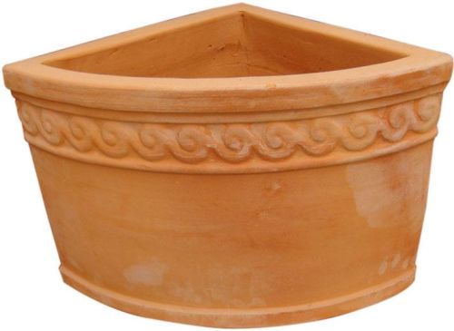 Corner Pots - Garden Pots & Planter