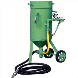 Portable Abrasive Blasting Machine