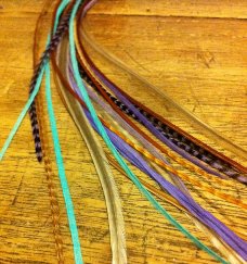 Mix Up....... Long LOOSE Feathers and 4 Micro Beads