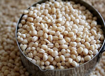 Natural Washed Urad Dal, Color : White