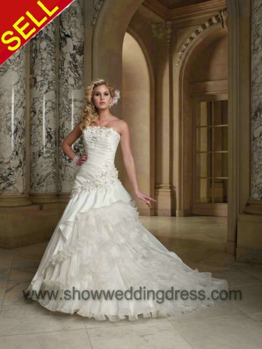 Charming Bride Wedding Dress