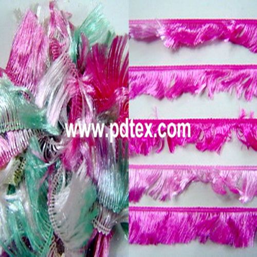 Polyester Feather Yarn, Brand Name : PD for Knitting or Weaving